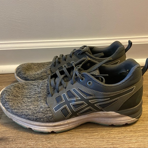 ASICS womens shoes - Picture 1 of 6